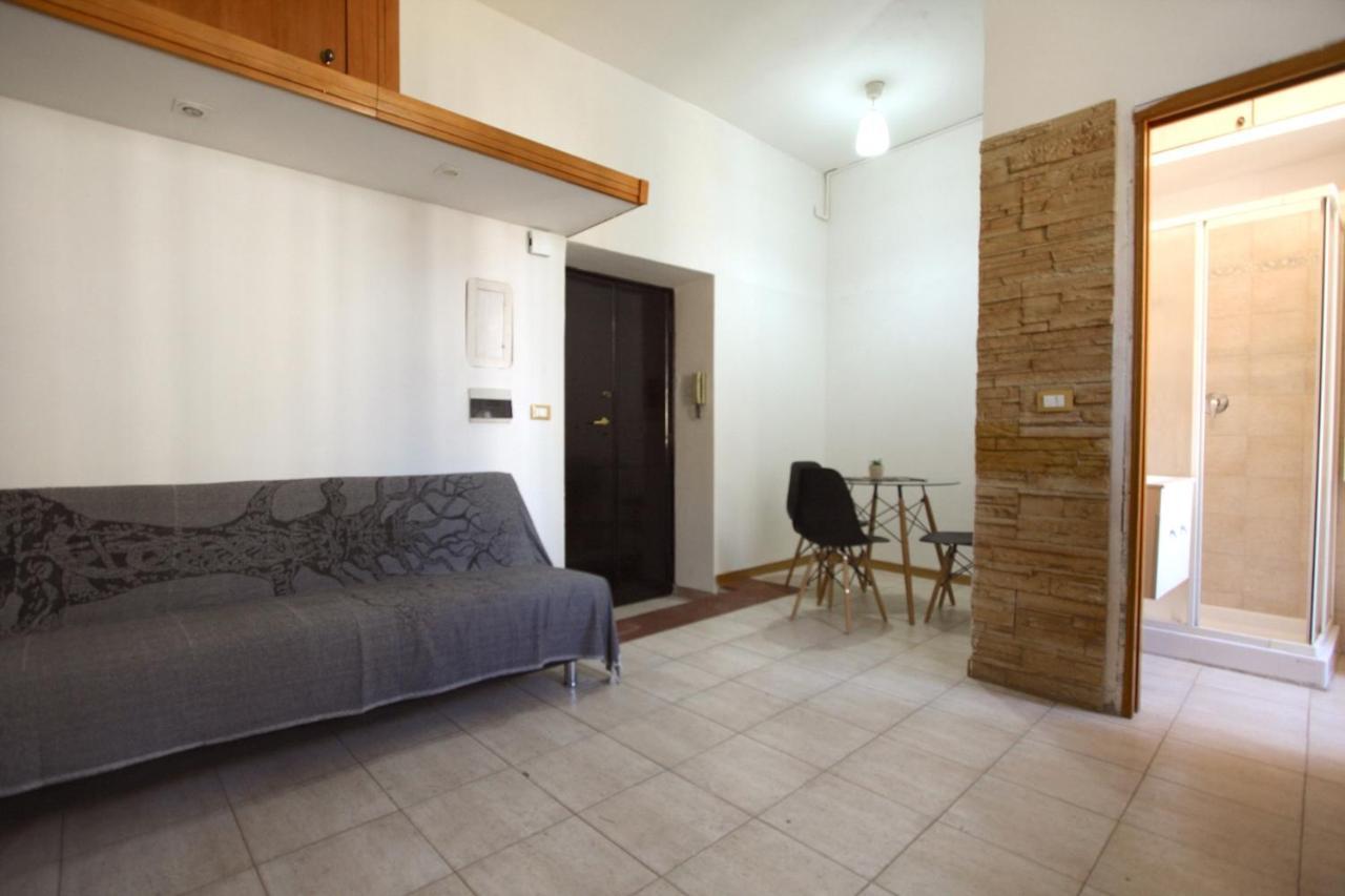 דירות רומא San Giovanni Holiday House מראה חיצוני תמונה