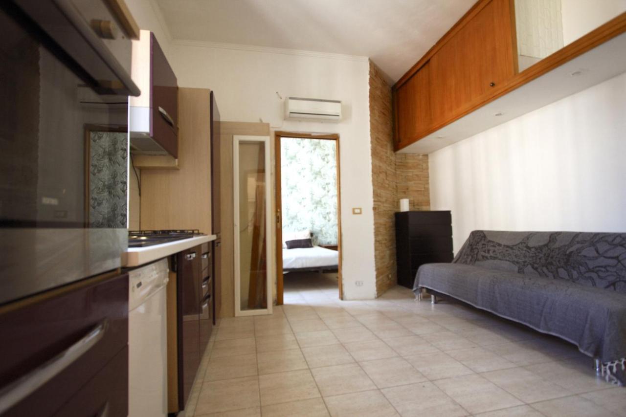 דירות רומא San Giovanni Holiday House מראה חיצוני תמונה